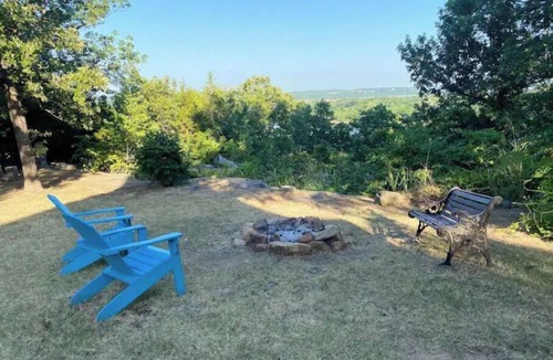 Westport House | Nature Paradise at Keystone Lake