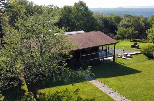 Lock Haven Cabin | Nature’s Best - Discount for veterans and 1st responders Great view. Sleeps 8