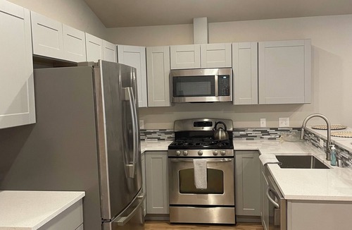 Geneva Apartment | Near Galbraith Mt. and Whatcom Falls. New apartment ready to be enjoyed.