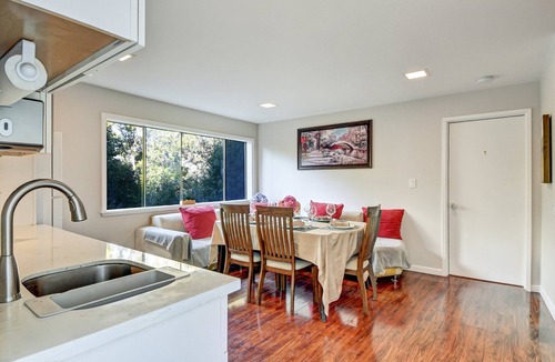 Millbrae House | Near SFO Premium Neighborhood Free Parking Private
