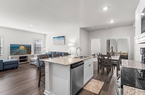 Little River House | New 3BR Townhouse Near NMB Sports Complex