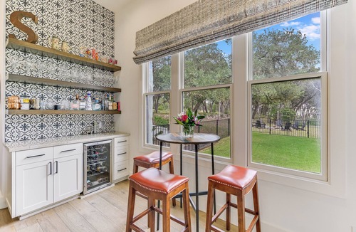 Austin House | NEW Above Sunset Canyon I Pool&Spa I Entertaining I Gym I Services