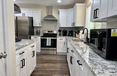 Tougaloo House | NEW! Beautifully Renovated, 3bd that has it all!