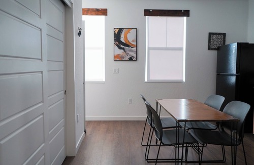 Hanford Apartment | New Build Large 1 BR APT 15 Min/LNAS/5 Min/Adventist HOSP