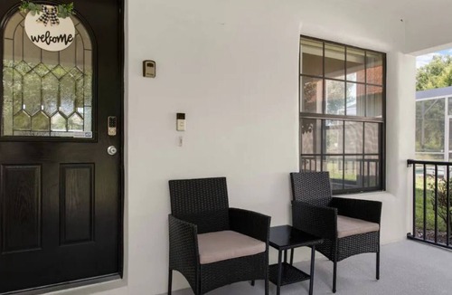Calabria House | New! Cheerful 4 BR Pool Home 15min to Disney