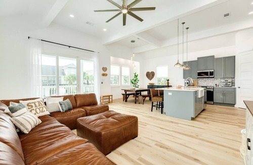 Pirates Beach House | New Construction (2023), Fenced Yard, Covered Decks, Modern Luxury