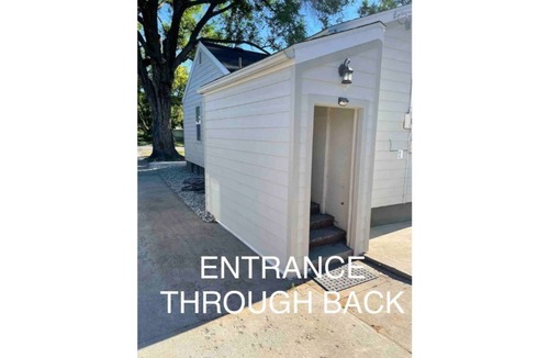 Central - Terry House | New! Downtown 2BD Duplex Remodeled