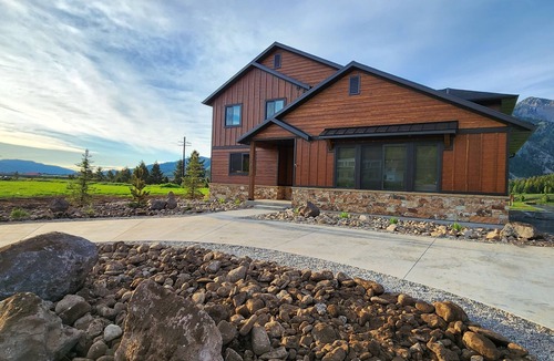 Alpine House | New home in the heart of Alpine!