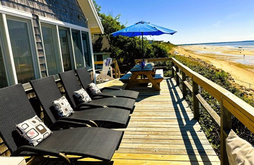 Campground Landing House | New! House&Cottage~Seaside Castaway Compound