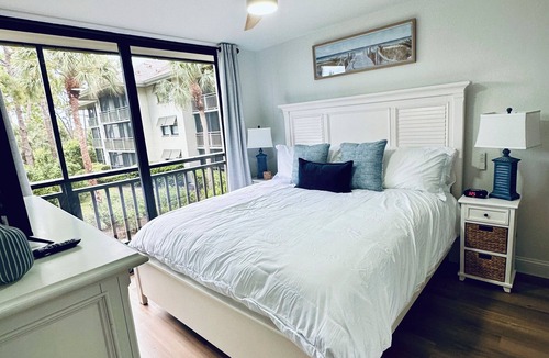 Bonita Bay Condo | New! Just renovated coastal condo, Gated community, 10 min to beach by shuttle!