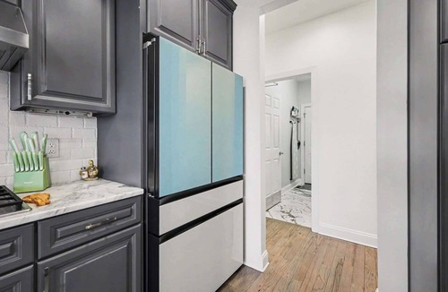 Westport House | New! Lakefront-Sleeps 14-Hot Tub-Putting Green