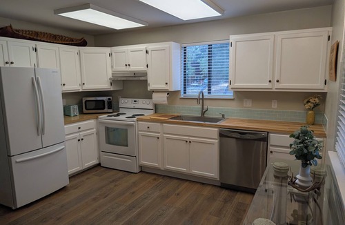 Ahsahka House | "New Listing" Newly renovated 3-bedroom house with AC in Orofino.