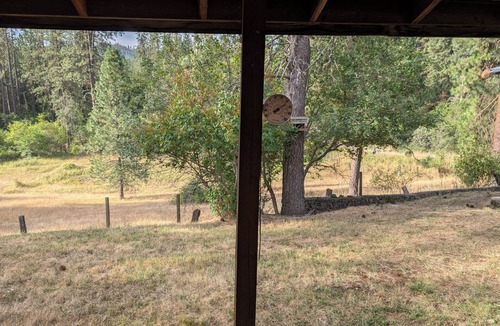 Ahsahka House | "New Listing" Newly renovated 3-bedroom house with AC in Orofino.