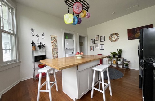 Broadmoor Apartment | New Orleans Charm