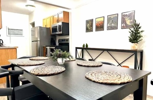 Pontiac House | NEW! Pontiac Family-Friendly 3BR