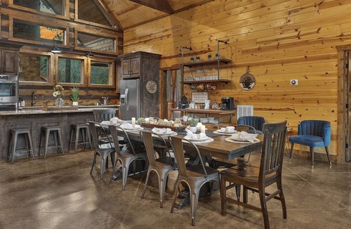 Hochatown Cabin | NEW! Private Pool | Sauna | Mini Golf | Cabana!