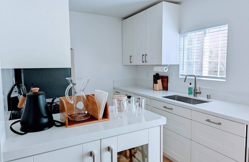 Palms Apartment | NEW🔥 Stylish 1BR/1BA near Culver Steps, Sony Studios, Amazon, Apple, Platform