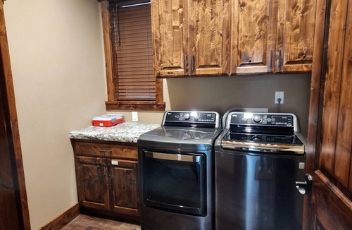 Irwin Cabin | New Swan Valley Cabin on Palisades Creek, Fishing, Hiking, Relaxation!