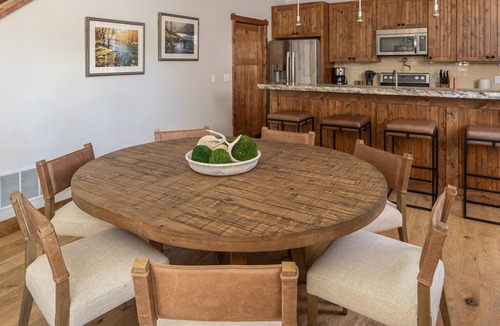 Big Sky Condo | New Townhome in Big Sky Town Center with Private Hot Tub!