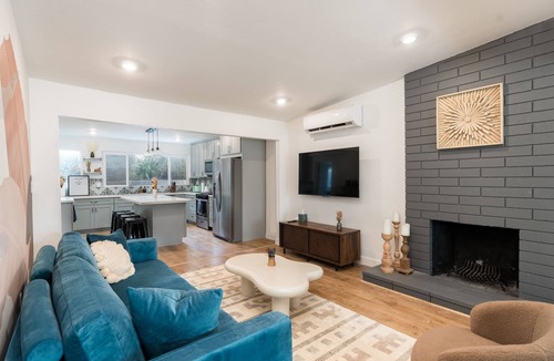San Diego House | Newly Furnished Home with Hot Tub 5 miles to Little Italy!