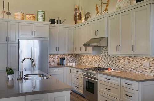 Elkhorn Village House | Newly Remodeled Beautiful Town Home Situated On The Elkhorn Golf Course!