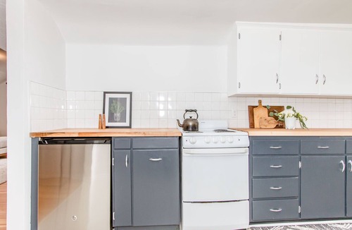 North End Apartment | Newly Remodeled Bungalow One Bedroom One Bath