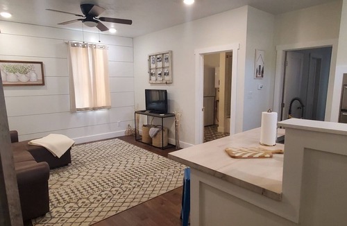Anaconda Apartment | Newly Remodeled Nye's Place!