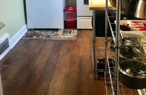 Riverfront Apartment | Newly Remodeled Queen Anne Apartment