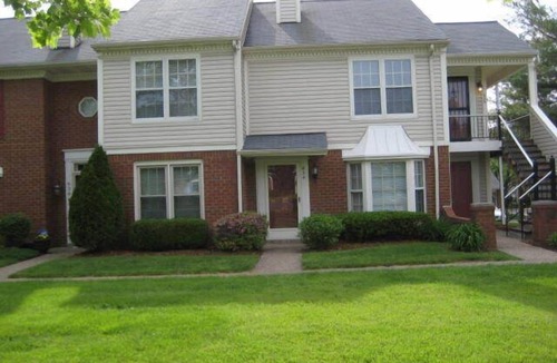 Jeffersontown Condo | Newly Renovated - Great For Couple - - Quiet East End Neighborhood
