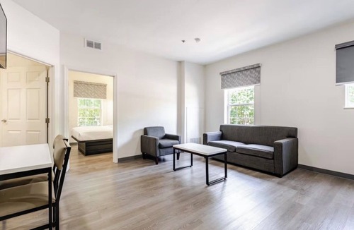 Harbison Apartment | Newly Renovated Hotel - 2 Bedroom Suites with Kitchen in beautiful Columbia