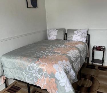 Foxcroft Square Apartment | Nice and quiet appartement