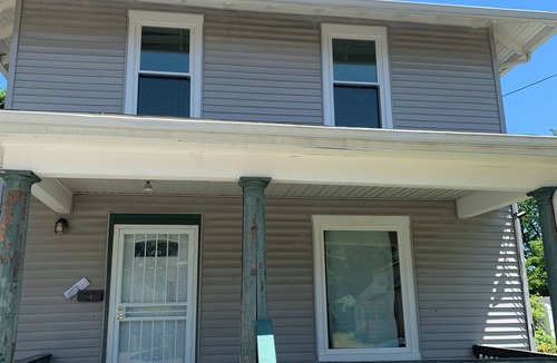 Pontiac House | Nice neighborhood, close to downtown area, lakes, and parks.