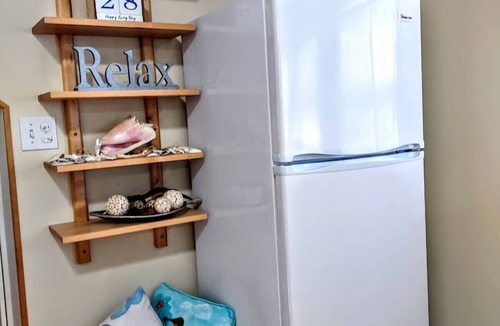 Waldport Apartment | NO CLEANING FEES! A Little Bit of Heaven-FREE Kayaks-Launch From Bank-Near Beach