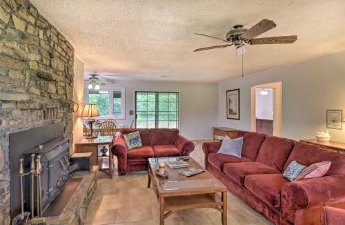 Norfork House | Norfork Getaway Walk in White River Access!