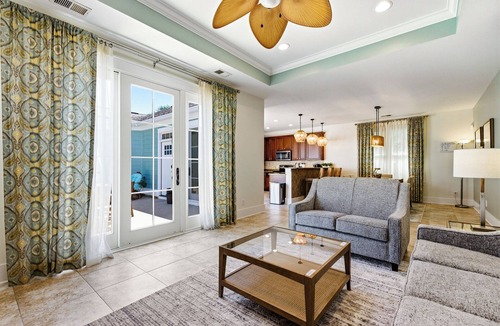 Windy Hill House | North Beach Resort private beach cottage-walk to ocean, resort pools & gym!