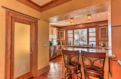 Sunset House | North End Boise Home w/Courtyard ~ 3 Mi to Dtwn!