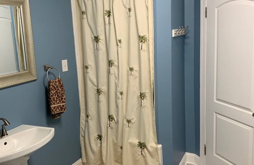 Richmond House | Northside Cape 2 bedroom with a large loft!