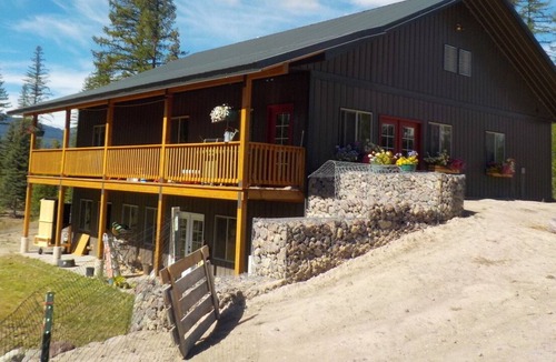 Condon House | Northwest Paradise Among the Montana Rockies