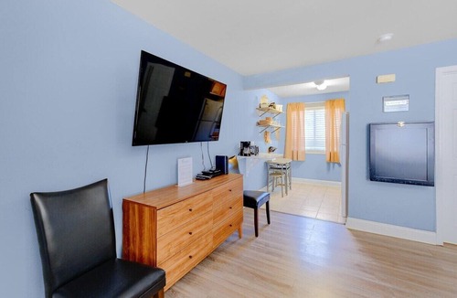 Biloxi Condo | Oak Shores Studio 6