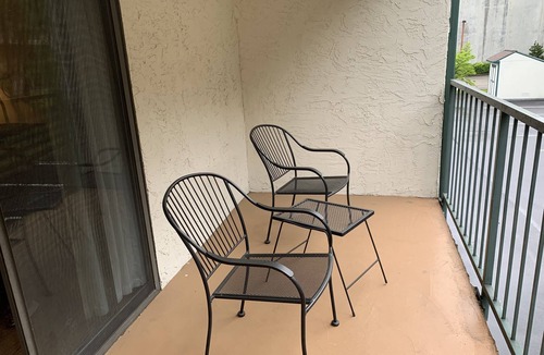 Gatlinburg Condo | Oak Square 109 is a spacious condo with private balcony in downtown