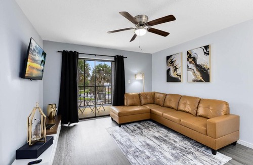 Titusville Apartment | Oasis 316 - Palm Paradise