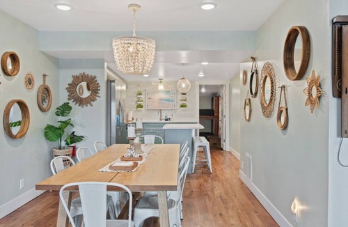 Rexburg Apartment | Ocean-Themed Family Getaway in Downtown Rexburg | Sleeps 12 | BYU-Idaho Nearby