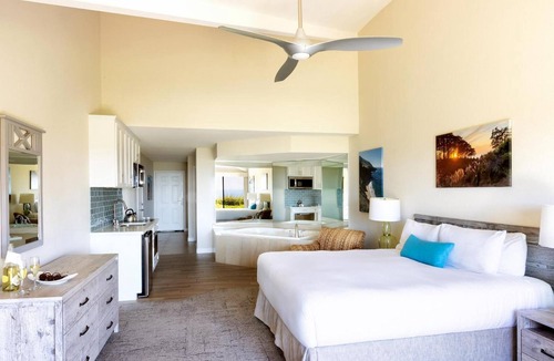 Rio del Mar Hotel | Ocean View Spa Studio