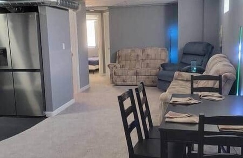 Royal Oak Apartment | *Oceana* Entire King 3 BR lower level at MicroLux
