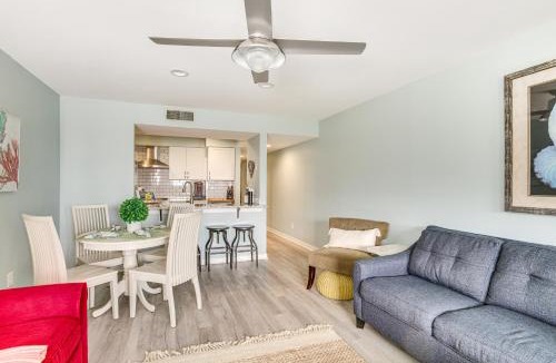 Oceanmarsh Subdivision House | Oceanfront Condo in Harbor Island Community!
