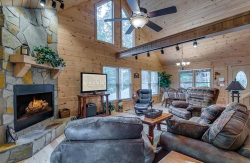 Copperhill House | Ocoee River Area Country Dreams