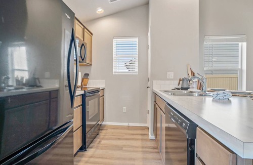 Caldwell House | ♥️ of Caldwell★KingBed★Fast Wifi★5min>I84★
