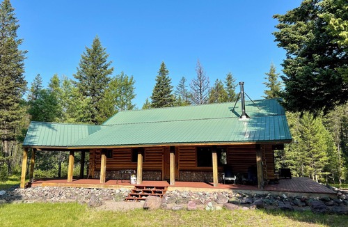 Missoula County Cabin | Off-Grid 2 Bedroom Cabin - Near Missoula, Glacier National Park, Whitefish
