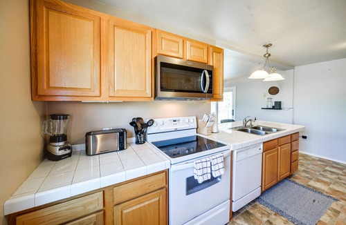 Ogallala House | Ogallala Getaway ~ 15 Mi to McConaughy Lake!