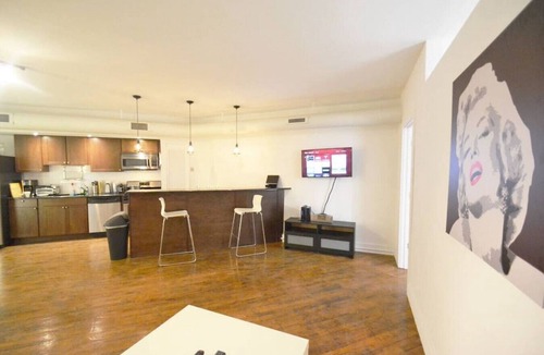 Old City Apartment | ☆ OLD CITY OASIS - SPACE, LIGHT, SERENITY ☆